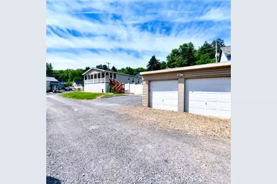 190 McGovern Blvd, Moon/Crescent Twp, PA 15046 - Photo 25