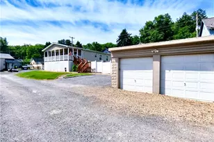190 McGovern Blvd, Moon/Crescent Twp, PA 15046 - Photo 25