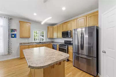 230 Park Square Ln, Pittsburgh, PA 15238 - Photo 5