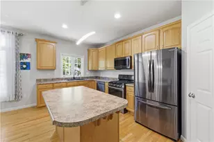 230 Park Square Ln, Pittsburgh, PA 15238 - Photo 5