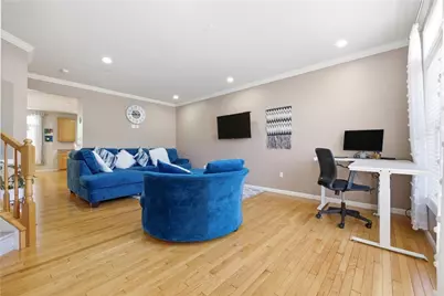 230 Park Square Ln, Pittsburgh, PA 15238 - Photo 9