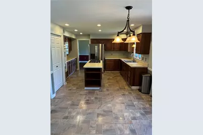 2159 Poor Richards Ln, Pittsburgh, PA 15237 - Photo 3
