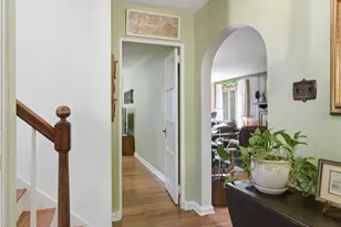 200 Navajo Rd, Bethel Park, PA 15241 - Photo 17
