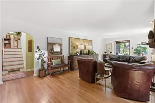 200 Navajo Rd, Bethel Park, PA 15241 - Photo 3