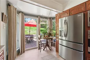 200 Navajo Rd, Bethel Park, PA 15241 - Photo 15