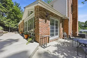 317 Cornwall Dr, Pittsburgh, PA 15238 - Photo 45