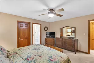 1021 Sarah St, North Huntingdon, PA 15137 - Photo 21