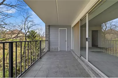 2160 Greentree Road #705W, Scott Township, PA 15220 - Photo 23