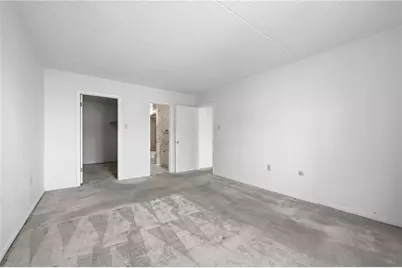 2160 Greentree Road #705W, Scott Township, PA 15220 - Photo 21