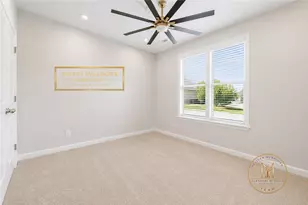 3003 Audrey Dr, Hempfield Township, PA 15601 - Photo 5