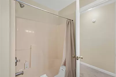 197 Old Village Ln, Bethel Park, PA 15102 - Photo 23