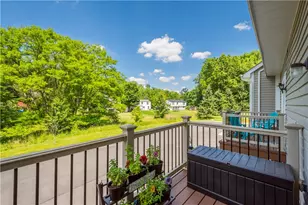 197 Old Village Ln, Bethel Park, PA 15102 - Photo 17