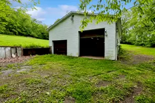 114 Frailey Rd, Plumcreek Township, PA 15774 - Photo 11
