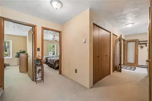 1735 Snowfield Dr, Hidden Valley, PA 15502 - Photo 13
