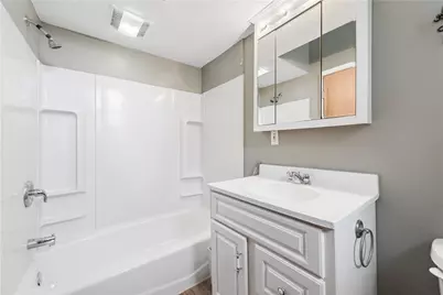100 Brilliant Ave, Pittsburgh, PA 15215 - Photo 9