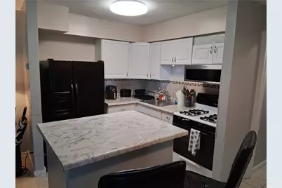 701 College Park Dr #2, Moon/Crescent Twp, PA 15108 - Photo 3