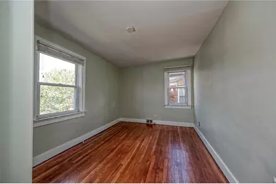121 W Stanton Ct, Pittsburgh, PA 15201 - Photo 13