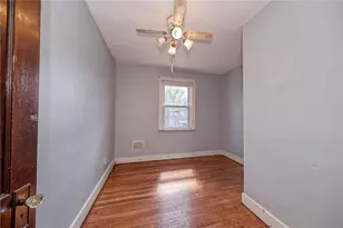 121 W Stanton Ct, Pittsburgh, PA 15201 - Photo 17