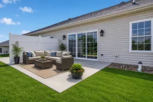 344 Cherokee Dr, Chippewa Township, PA 15010 - Photo 33