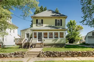 407 Hill St, Grove City Boro, PA 16127 - Photo 1