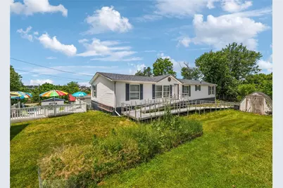 107 Indigo Rd, Mount Pleasant Township, PA 15666 - Photo 9