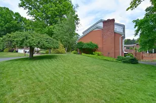 1893 Stage Dr, Pittsburgh, PA 15101 - Photo 5