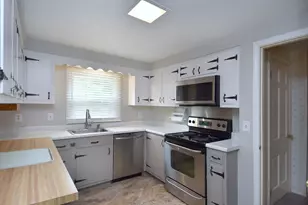 1893 Stage Dr, Pittsburgh, PA 15101 - Photo 17