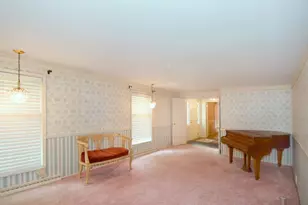 1893 Stage Dr, Pittsburgh, PA 15101 - Photo 11