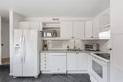 5545 Forbes Ave #G, Pittsburgh, PA 15217 - Photo 15