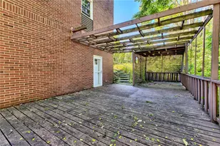 210 Tremont Ave, Greensburg, PA 15601 - Photo 23