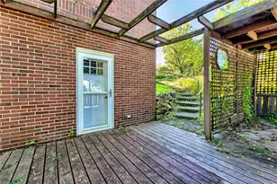 210 Tremont Ave, Greensburg, PA 15601 - Photo 25