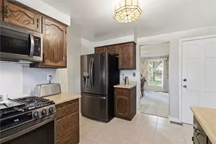 864 Eisenhower Dr, Pittsburgh, PA 15228 - Photo 21