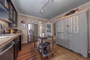1005 Middle Rd, Pittsburgh, PA 15116 - Photo 17