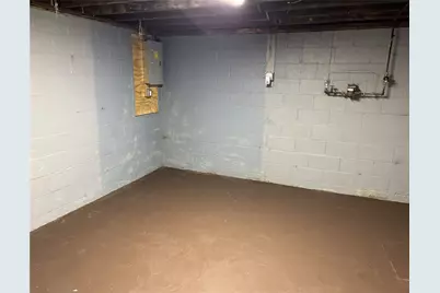 931 Hilltop St, Munhall, PA 15120 - Photo 17