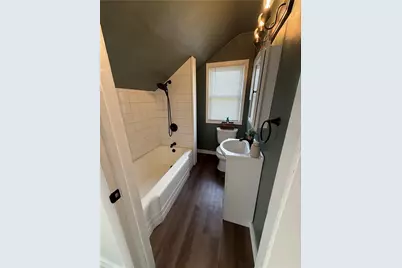 952 Hulton Rd, Pittsburgh, PA 15147 - Photo 17