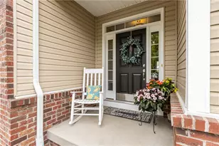 2306 Flint Dr, South Strabane, PA 15301 - Photo 3