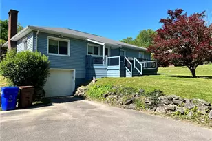 11 Evergreen Dr, Hempfield Township, PA 16125 - Photo 5