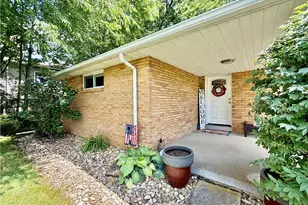 215 Fisher Rd, Saxonburg Boro, PA 16056 - Photo 5