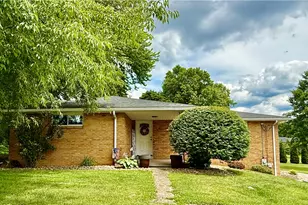 215 Fisher Rd, Saxonburg Boro, PA 16056 - Photo 1