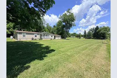 116 E Millsboro Rd, Luzerne Township, PA 15433 - Photo 13