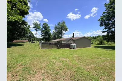 116 E Millsboro Rd, Luzerne Township, PA 15433 - Photo 5