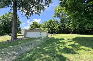 116 E Millsboro Rd, Luzerne Township, PA 15433 - Photo 11