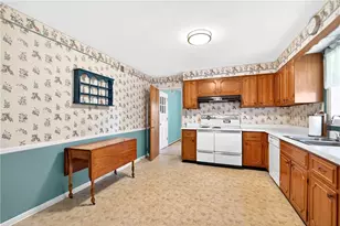 170 Crawford Ln, Rostraver, PA 15012 - Photo 9