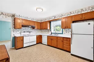 170 Crawford Ln, Rostraver, PA 15012 - Photo 11