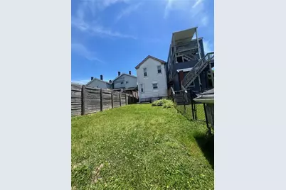 223 E 14th Ave, Homestead, PA 15120 - Photo 5