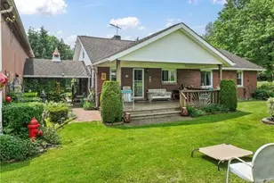 2102 Darlington Rd, Chippewa Township, PA 15010 - Photo 7