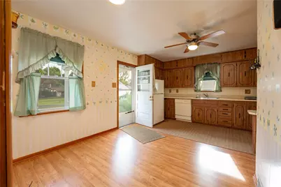 2937 Ligonier St, Derry Township, PA 15650 - Photo 7