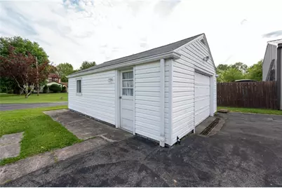 2937 Ligonier St, Derry Township, PA 15650 - Photo 21