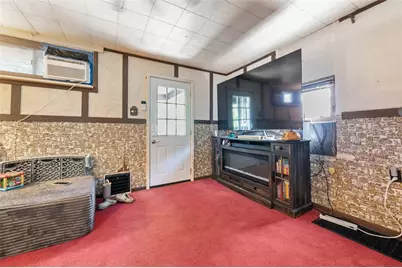 303 N 5th St, Youngwood, PA 15697 - Photo 5