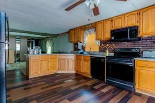 5 Market St Ext, Baden, PA 15005 - Photo 5
